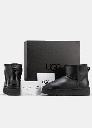 Женские угги ugg mini platform black leather мини кожаные платформа черного цвета