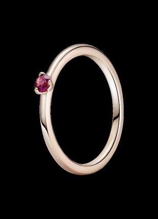 Серебряное кольцо   с красным камнем 189259c01