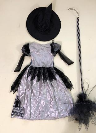 Шикарне плаття відьмочки королеви хелловін р. 3-4 роки5 фото