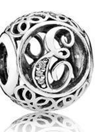 Серебряный шарм пандора  "буква е" 791849cz