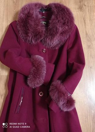 Теплое женское пальто в идеальном состоянии 52р