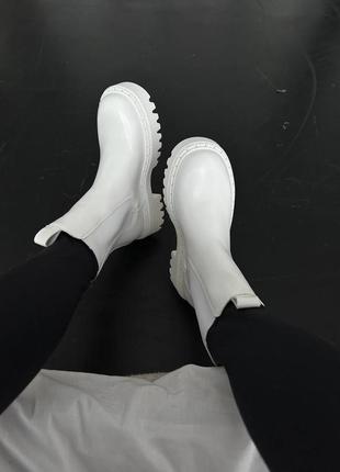 Ботинки женские белые кожаные6 фото