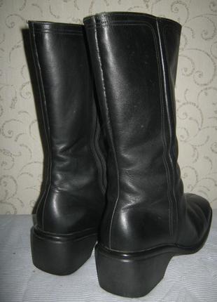 Германия женские зимние черные кожаные сапоги на цигейке5 фото