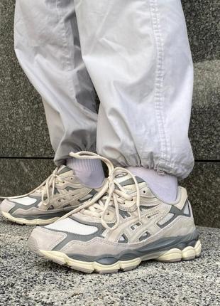 Замшеві кросівки asics gel-nyc beige/grey. усі розміри 36-45. унісекс.