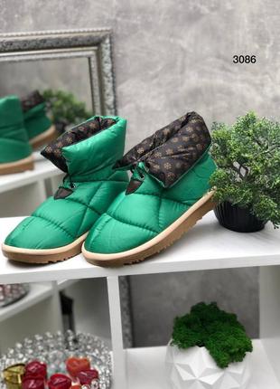 Яскраві трендові зелені теплющі черевики дутики люкс якість2 фото