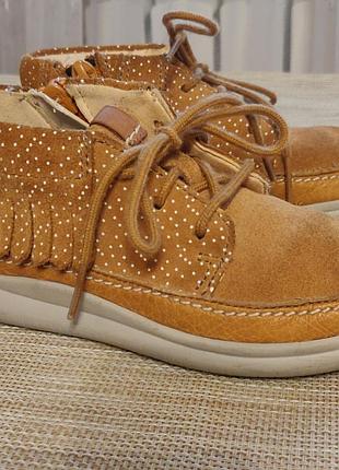 Сапожки доя диачинки clarks