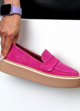 Современные яркие замшевые туфли лоферы цвет розовая фуксия5 фото