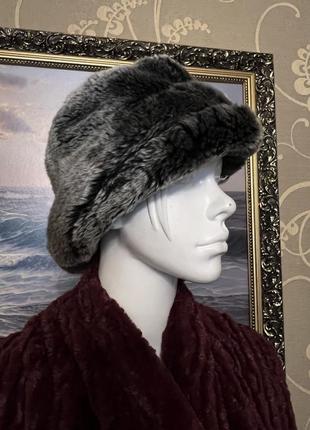 Очень красивая и стильная меховая шляпа.5 фото