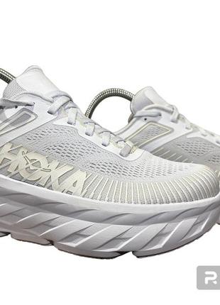 Hoka one one