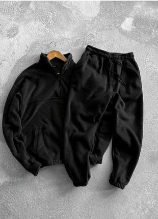 Чоловічий костюм