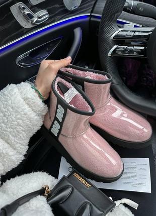 Чоботи теплі ugg classic mini clear pink (хутро)2 фото