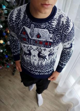 Мужской новогодний свитер с оленями и домиками синий без горла шерстяной (bon)