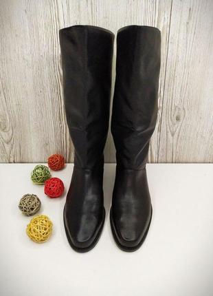 Шкіряні м'які і комфортні чоботи