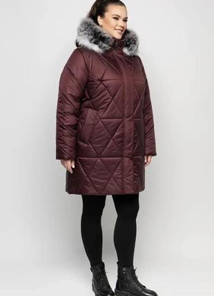 Жіноча зимова куртка великих розмірів з натуральним хутром (розміри 54-70)2 фото