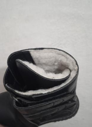 Зимние кожаные на овчине ортопедические ботинки.3 фото