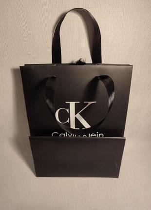 Фірмовий пакет універсальний під сумку взуття або гаманець чорний подарунковий в стилі calvin klein келвін кляйн4 фото