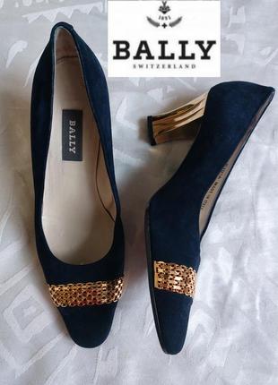 Элегантные темно- синие туфли,bally,замш1 фото