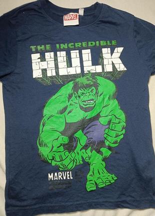 Синя футболка hulk. футболка з принтом hulk