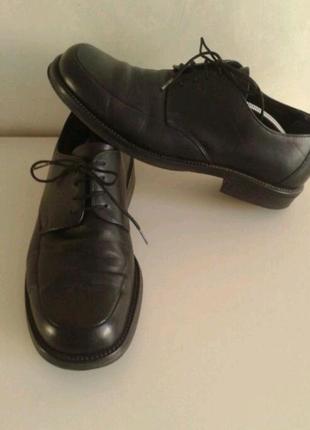 Осенние мужские туфли. натуральная кожа.немечесть. качественная немецкая обувь в хорошо состоянии.3 фото