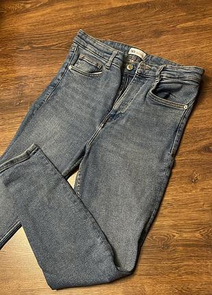 Джинсы zara