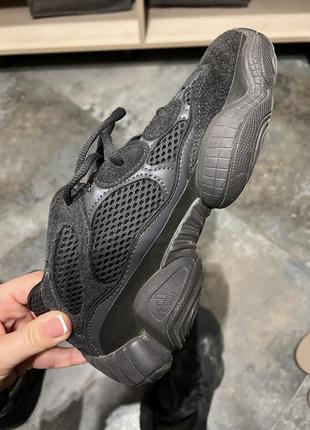 Кроссовки в стиле yeezy 500