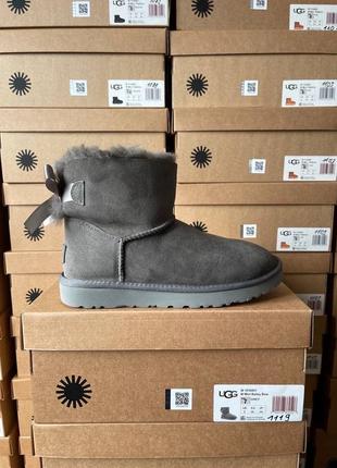 Чоботи теплі ugg bailey bow boot grey (хутро)4 фото