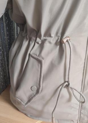 Стильна чудова куртка демісезон/парка ,колір мокко,м/s