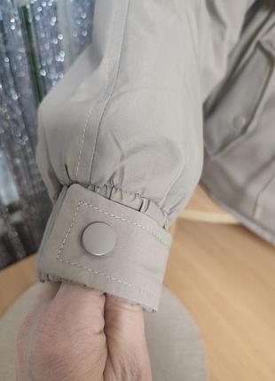 Стильна чудова куртка демісезон/парка ,колір мокко,м/s