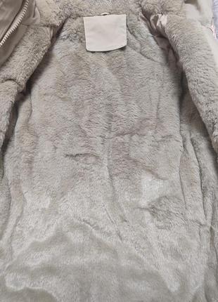 Стильна чудова куртка демісезон/парка ,колір мокко,м/s