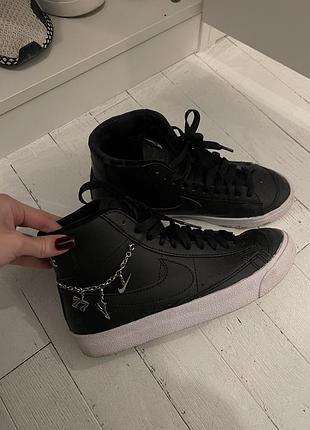 Кроссовки nike w blazer mid 77 lx