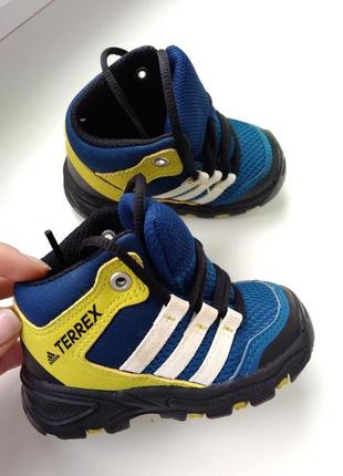 Дитячі кросівки adidas