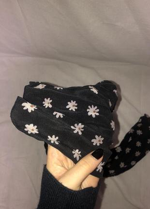 Квітковий шарф, повʼязка на сумочку