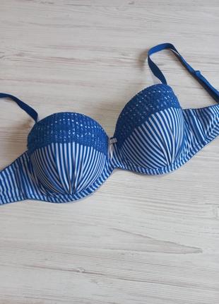 Бюстгальтер 85с распродаж