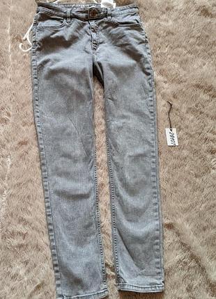 Джинсы 👖10/11 лет