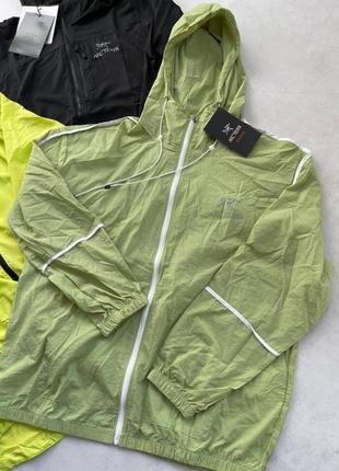 👕топовые курточки arcteryx