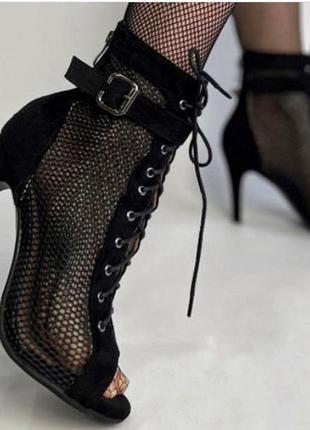 Обувь для high heels