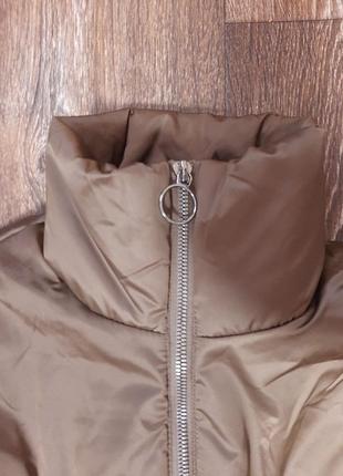 Шикарная бежевая куртка ostin остин / осенняя укороченная куртка бомбер /2 фото