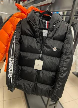 Куртка moncler пуховик