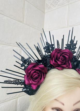Веночек венок корона на голову черная бордовая с цветами розами2 фото