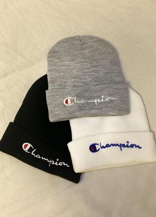 Шапка champion