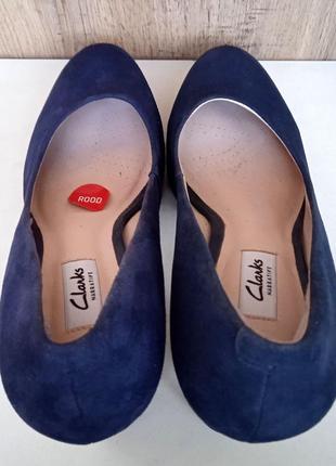 Натуральные замшевые туфли, классические женские лодочки синие на каблуке, новые, р. 407 фото