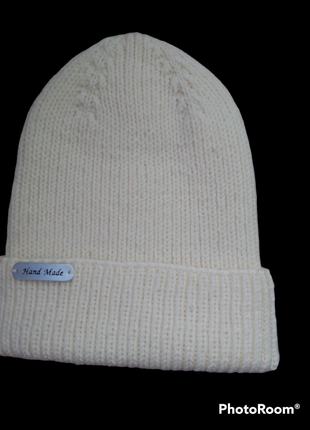 Біла шапка зимова шапка шапка біні шапказ підворотом жіноча шапка стильна шапка базова шапка1 фото