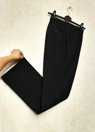 Отличные костюмные брюки чёрные классические мужские штаны размер 48 на все сезоны отличное качество