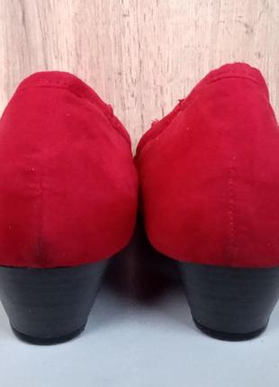 Жіночі туфлі, класичні човники червоні з чорним, під замшу, р. 407 фото
