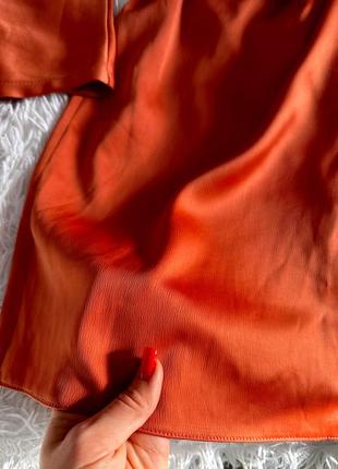 Атласное платье asos кирпичного цвета9 фото