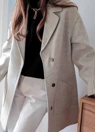 Жіноче світло - сіре пальто із шерсті5 фото