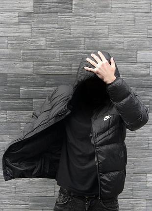 Пуховик nike в черном