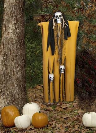 Декор для хэллоуина призрачный череп (95см) горчичный с черным