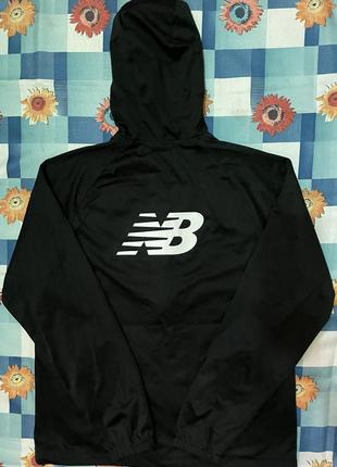 Куртка софтшел new balance big logo, оригінал, розмір м3 фото