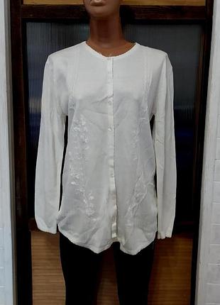 Мягенькая и тепленькая кофточка m на l,xl